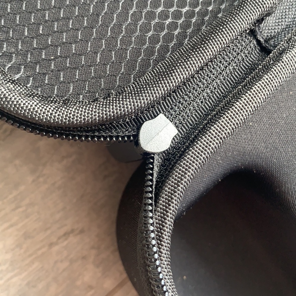 Hard Shell Carry On Protective Black Case - Picture 14 of 15